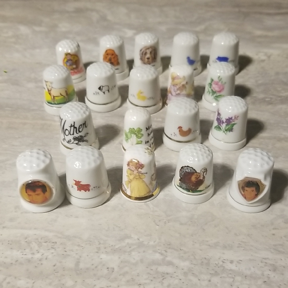 Decorative Thimbles Lot Travel Elvis